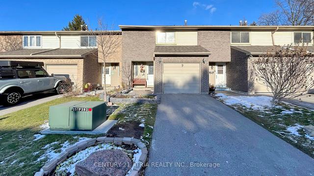 9 Yeoman's Way, Townhouse with 3 bedrooms, 2 bathrooms and 2 parking in Markham ON | Image 29