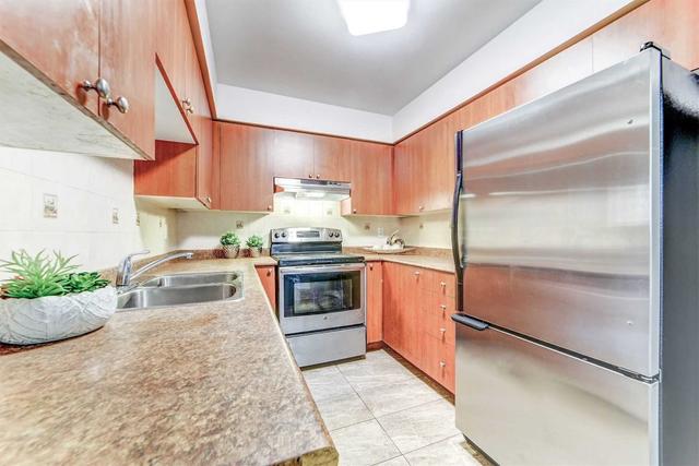 201 - 3650 Kingston Rd, Condo with 2 bedrooms, 2 bathrooms and 0 parking in Toronto ON | Image 4