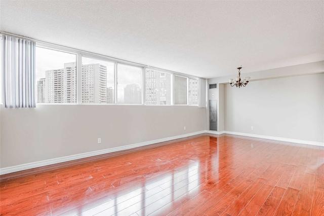 507 - 3700 Kaneff Cres, Condo with 2 bedrooms, 2 bathrooms and 1 parking in Mississauga ON | Image 39