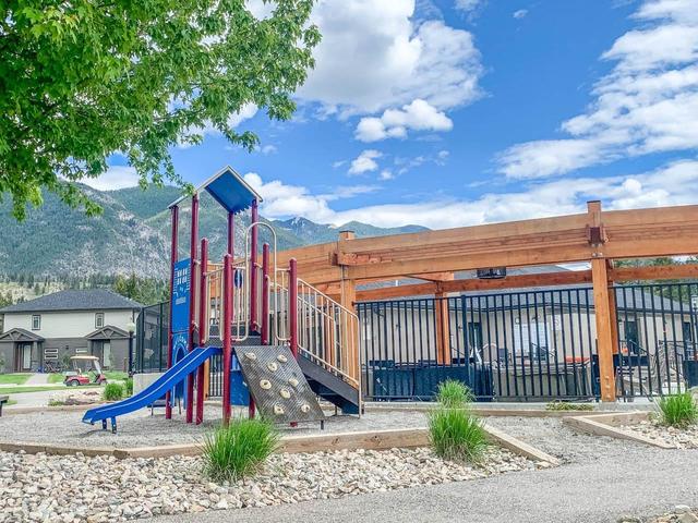 112 - 100 Bighorn Boulevard, Condo with 0 bedrooms, 0 bathrooms and null parking in Radium Hot Springs BC | Image 33