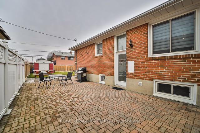 82 Brampton Rd, House detached with 3 bedrooms, 3 bathrooms and 4 parking in Toronto ON | Image 31