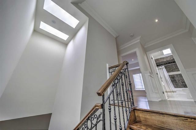 185B Horsham Ave, House detached with 4 bedrooms, 5 bathrooms and 3 parking in Toronto ON | Image 10