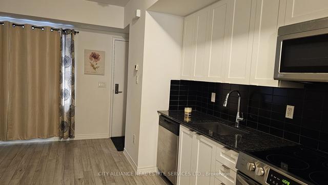 118 - 370 Hopewell Ave, Townhouse with 1 bedrooms, 1 bathrooms and 1 parking in Toronto ON | Image 23