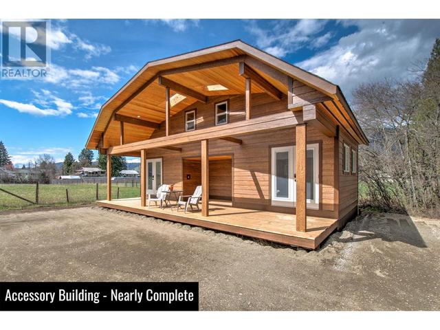 451 Whitevale Road, House detached with 2 bedrooms, 2 bathrooms and 10 parking in North Okanagan D BC | Image 25