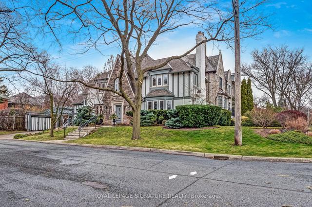 40 Ava Rd, House detached with 4 bedrooms, 5 bathrooms and 2 parking in Toronto ON | Image 21