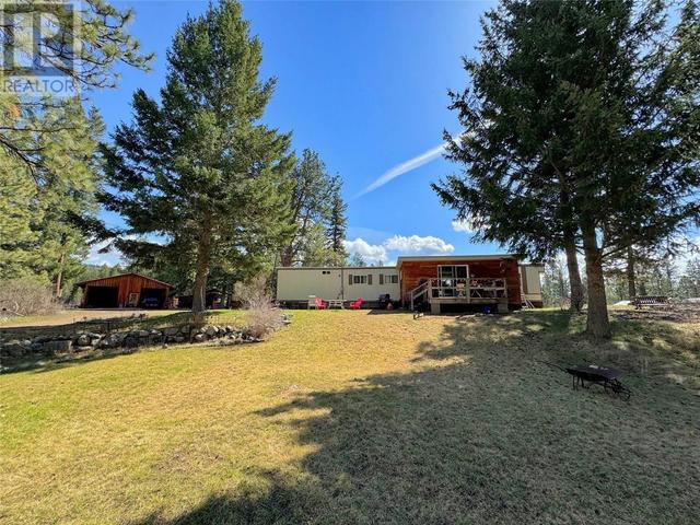 877 Hwy 5a, House other with 3 bedrooms, 1 bathrooms and 2 parking in Okanagan Similkameen H BC | Image 45