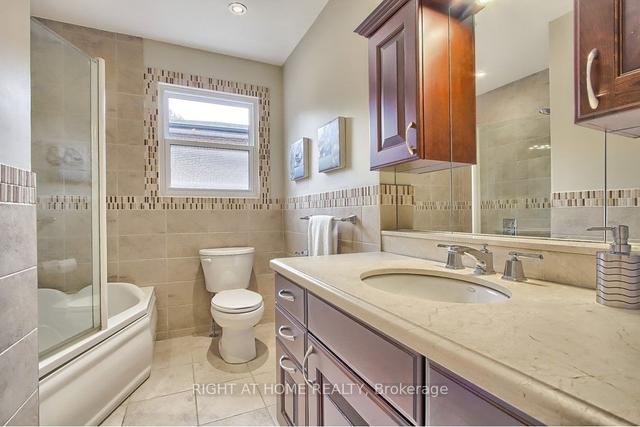 12 George Henry Blvd, House detached with 5 bedrooms, 4 bathrooms and 6 parking in Toronto ON | Image 20