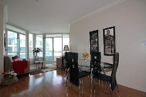 Lph2710 - 230 Queens Quay W, Condo with 2 bedrooms, 2 bathrooms and 1 parking in Toronto ON | Image 11