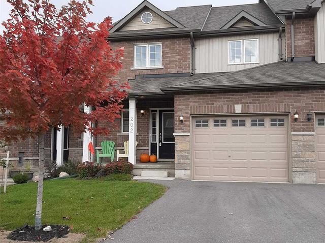 202 Louden Terr, House attached with 3 bedrooms, 4 bathrooms and 2 parking in Peterborough ON | Image 1