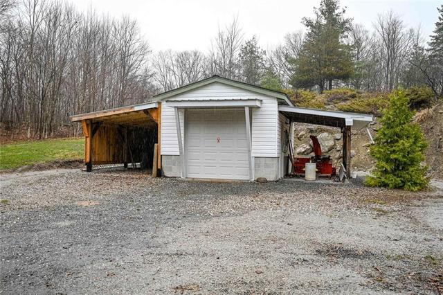 211 Pike Lake Fire Route 13 A Road, House detached with 3 bedrooms, 2 bathrooms and 6 parking in Tay Valley ON | Image 22