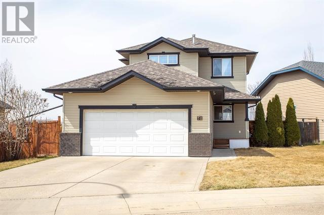 71 Kirton Close, House detached with 5 bedrooms, 3 bathrooms and 4 parking in Red Deer AB | Card Image