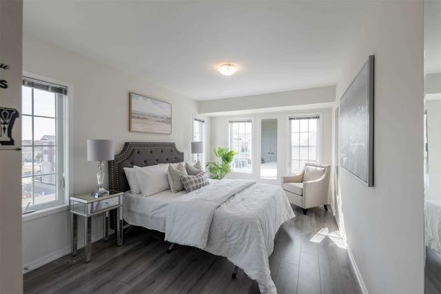 e08 - 26 Bruce St, Townhouse with 2 bedrooms, 2 bathrooms and 2 parking in Vaughan ON | Image 6