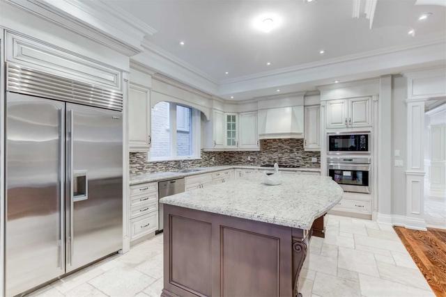 7 Geranium Crt, House detached with 4 bedrooms, 5 bathrooms and 6 parking in Toronto ON | Image 27