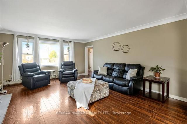 5720 Woodland Blvd, House detached with 4 bedrooms, 2 bathrooms and 7 parking in Niagara Falls ON | Image 40