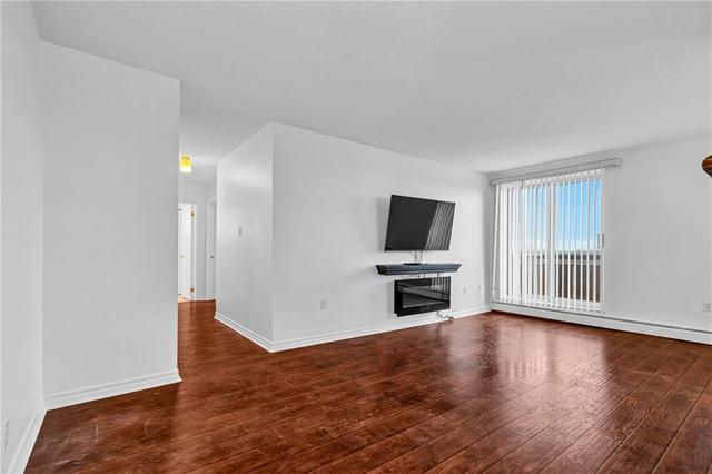 607 - 851 Queenston Road, Condo with 2 bedrooms, 1 bathrooms and null parking in Hamilton ON | Image 6