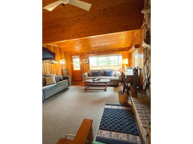 6639 Rosen Lake Rd, House detached with 3 bedrooms, 1 bathrooms and null parking in East Kootenay B BC | Image 15