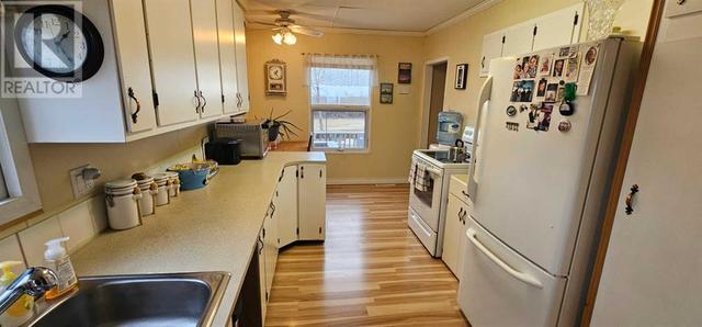 40313 Range Road 131, House detached with 2 bedrooms, 2 bathrooms and null parking in Flagstaff County AB | Image 14