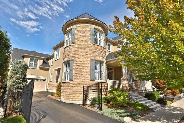 1233 Ellenton Cres, House detached with 5 bedrooms, 5 bathrooms and 4 parking in Milton ON | Image 2