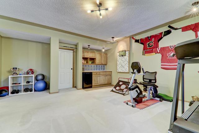 246 Mt Assiniboine Place Se, House detached with 4 bedrooms, 3 bathrooms and 4 parking in Calgary AB | Image 22