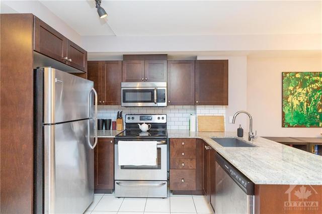 407 - 242 Rideau Street, Condo with 1 bedrooms, 1 bathrooms and 1 parking in Ottawa ON | Image 3