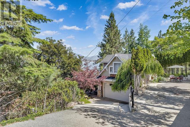 405 Viewcrest Road, House detached with 4 bedrooms, 3 bathrooms and 4 parking in Kelowna BC | Image 34