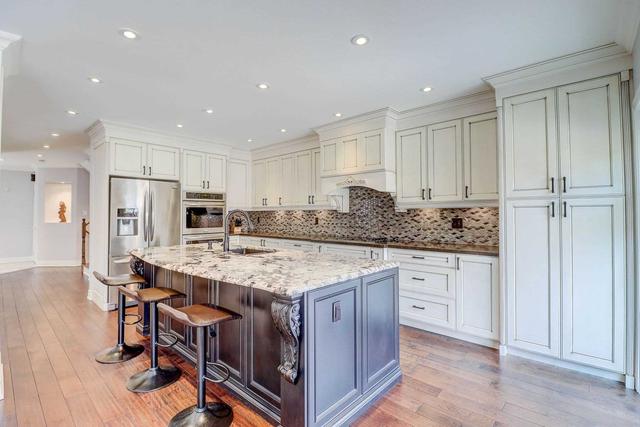 311 Forest Run Blvd, House detached with 4 bedrooms, 4 bathrooms and 5 parking in Vaughan ON | Image 10