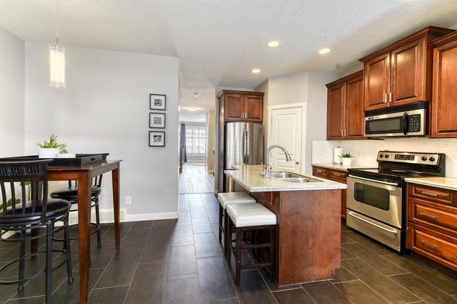 3811 14 Street Sw, House detached with 4 bedrooms, 2 bathrooms and 2 parking in Calgary AB | Image 17