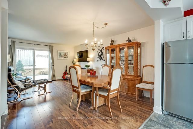 15 - 2095 Marine Dr, Townhouse with 3 bedrooms, 3 bathrooms and 1 parking in Oakville ON | Image 30
