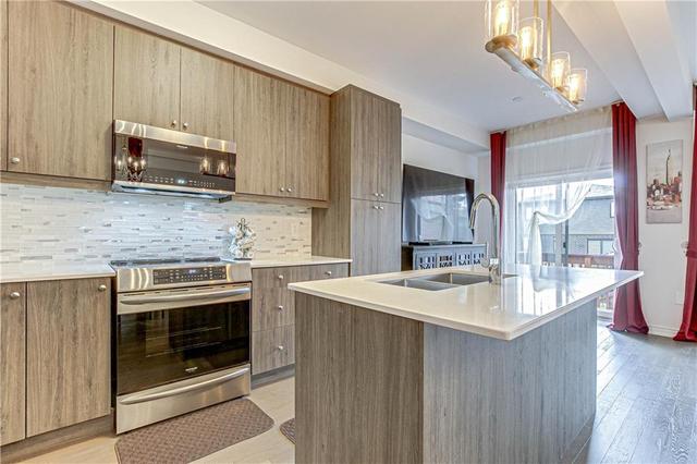 19 Baker Lane, House semidetached with 4 bedrooms, 3 bathrooms and 3 parking in Brant ON | Image 4