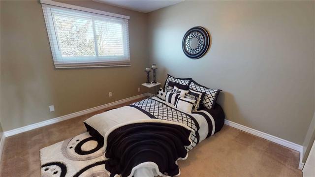 41 - 32 Mowat Blvd, Condo with 3 bedrooms, 2 bathrooms and 1 parking in Kitchener ON | Image 16