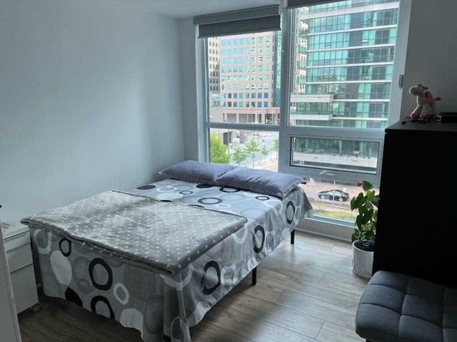 510 - 12 Yonge St, Condo with 2 bedrooms, 2 bathrooms and 1 parking in Toronto ON | Image 13
