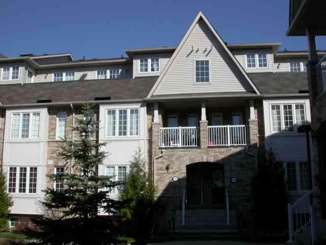 105 - 42 Pinery Tr, Townhouse with 3 bedrooms, 2 bathrooms and 1 parking in Toronto ON | Image 1