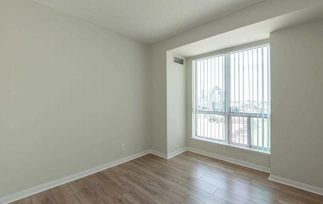 1609 - 8 Lee Centre Dr, Condo with 4 bedrooms, 3 bathrooms and 2 parking in Toronto ON | Image 24