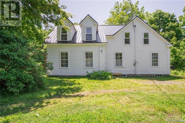 822 Route 774, House detached with 5 bedrooms, 1 bathrooms and null parking in Campobello Island NB | Image 22