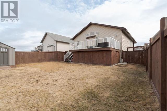 232 Fireweed Crescent, House detached with 5 bedrooms, 3 bathrooms and 4 parking in Wood Buffalo AB | Image 40