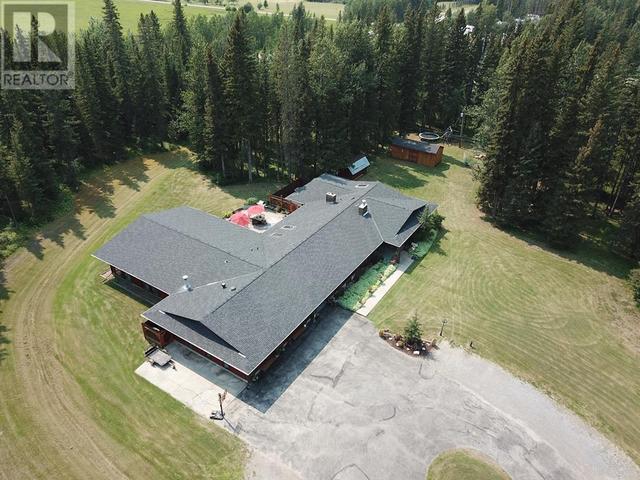 32578 Range Road 52 Road, House detached with 11 bedrooms, 5 bathrooms and 10 parking in Mountain View County AB | Image 4
