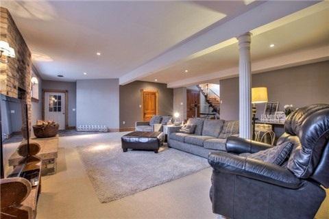 1817 8 Concession Rd W, House detached with 5 bedrooms, 4 bathrooms and 50 parking in Hamilton ON | Image 15