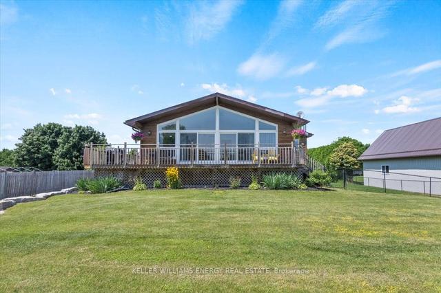 79 Hillside Dr, House detached with 3 bedrooms, 2 bathrooms and 14 parking in Kawartha Lakes ON | Image 34