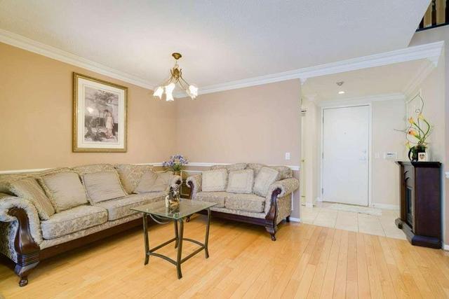 Th 811 - 188 Bonis Ave, Townhouse with 3 bedrooms, 3 bathrooms and 1 parking in Toronto ON | Image 15
