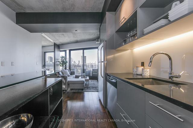 1201 - 51 Trolley Cres, Condo with 1 bedrooms, 1 bathrooms and 1 parking in Toronto ON | Image 33