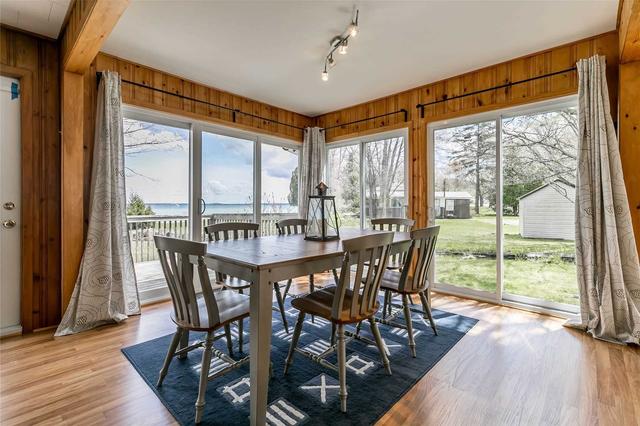 69 Moon Point Dr, House detached with 5 bedrooms, 1 bathrooms and 4 parking in Oro Medonte ON | Image 6