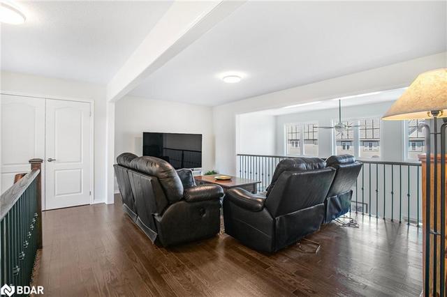 2nd level family room | Image 17