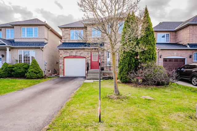 2152 Golden Orchard Tr, House detached with 3 bedrooms, 3 bathrooms and 3 parking in Oakville ON | Image 12