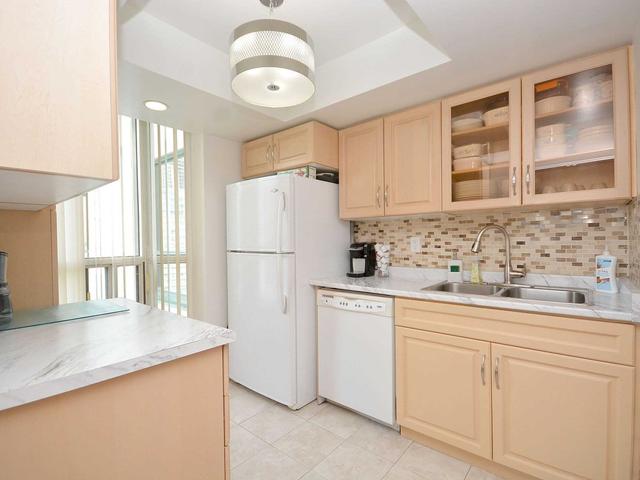 912 - 4470 Tucana Crt, Condo with 2 bedrooms, 2 bathrooms and 1 parking in Mississauga ON | Image 6