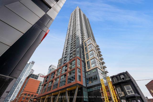 4506 - 108 Peter St, Condo with 2 bedrooms, 2 bathrooms and 1 parking in Toronto ON | Image 1