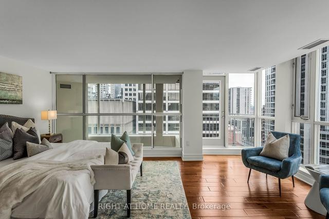 ph2 - 80 Cumberland St, Condo with 3 bedrooms, 3 bathrooms and 2 parking in Toronto ON | Image 17