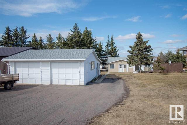 35 - 46302 Twp Rd 611, House detached with 2 bedrooms, 2 bathrooms and null parking in Bonnyville No. 87 AB | Image 25