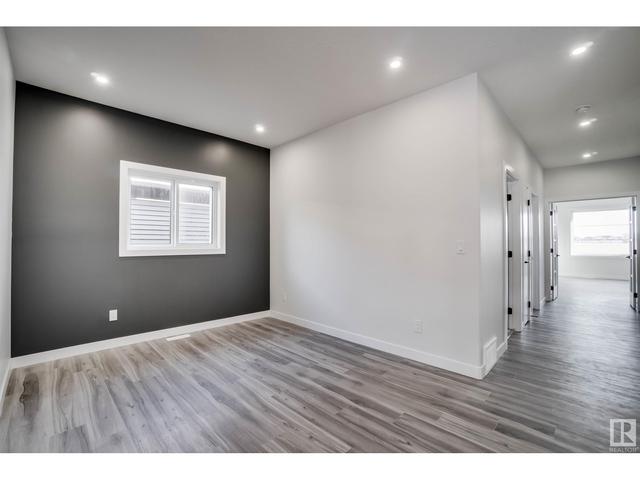 2104 18 Av Nw, House detached with 5 bedrooms, 4 bathrooms and null parking in Edmonton AB | Image 21