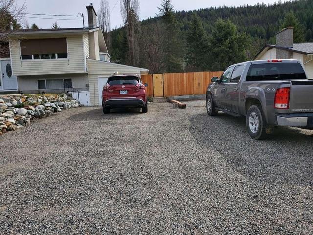 868 Kimberley Avenue N, House detached with 5 bedrooms, 3 bathrooms and 3 parking in Greenwood BC | Image 5