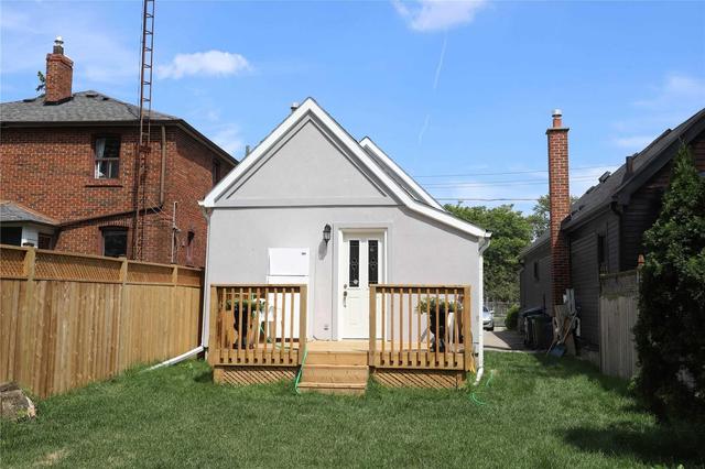 532 Jane St, House detached with 2 bedrooms, 2 bathrooms and 3 parking in Toronto ON | Image 17